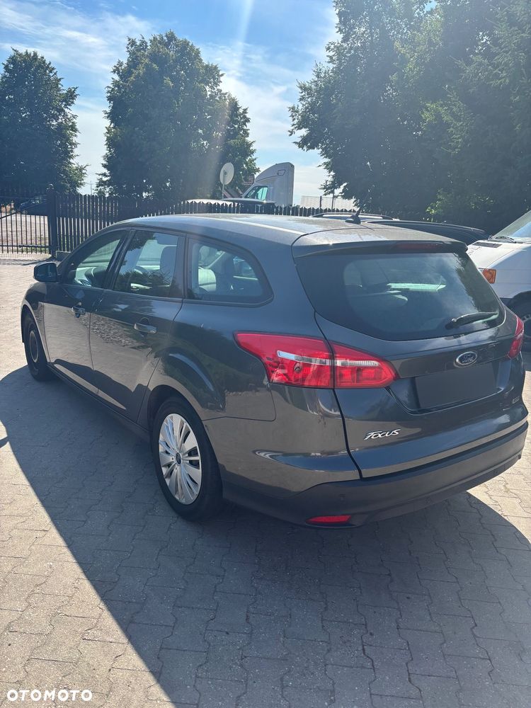 Ford Focus 1.0 EcoBoost Trend ASS - 3