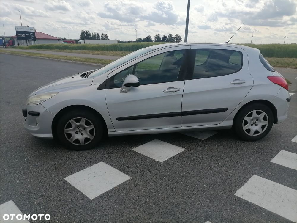 Peugeot 308 - 4