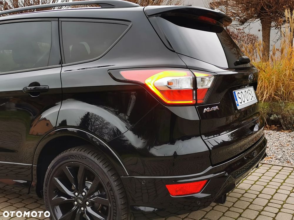 Ford Kuga 2.0 TDCi AWD ST-Line - 12