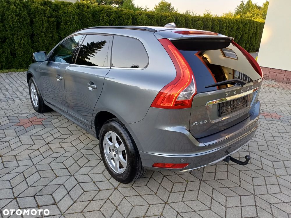 Volvo XC 60 D3 Geartronic Momentum - 13