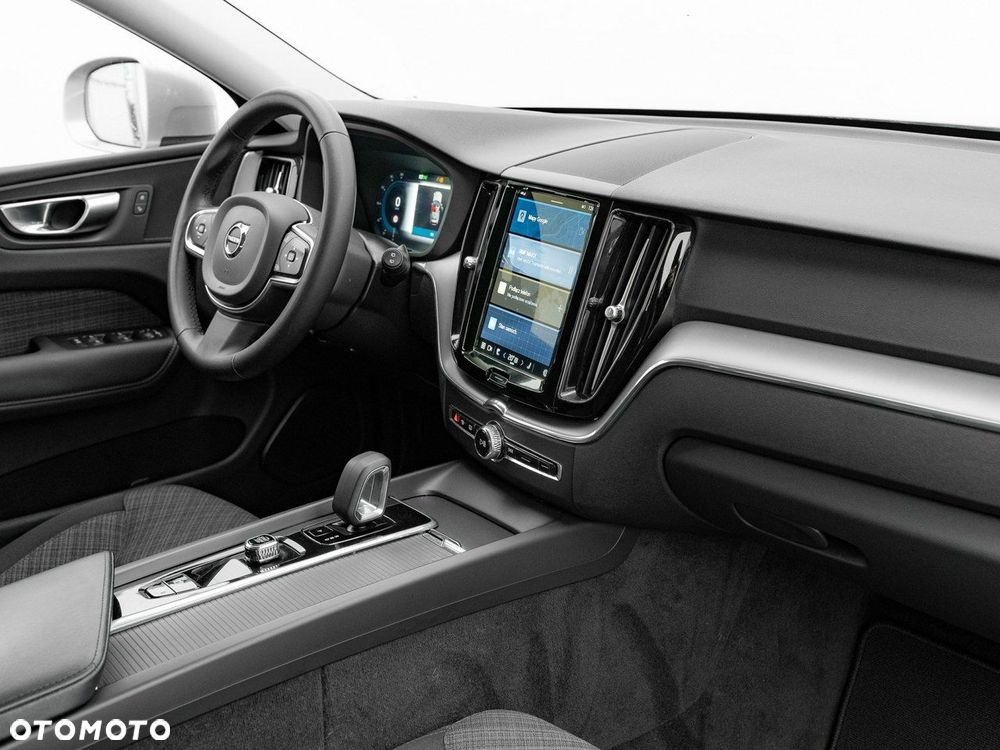 Volvo XC 60 B4 D Core - 34