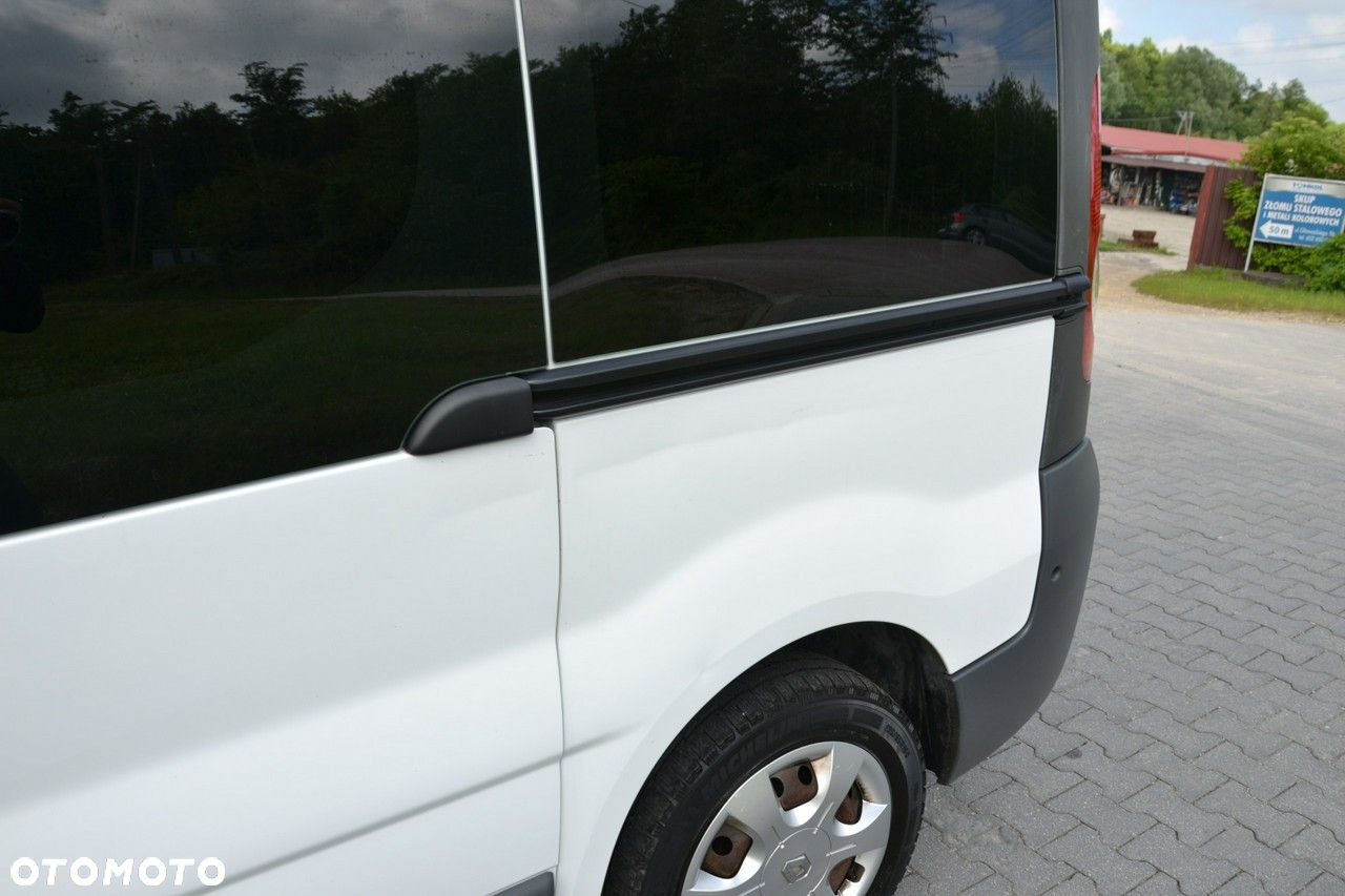 Renault Trafic - 12