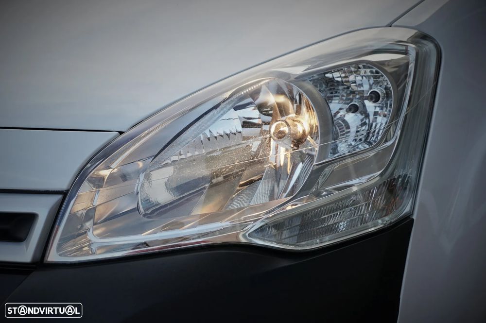 Citroën Berlingo Van 1.6 HDI 3 Lugares IVA/DEDUTÍVEL - 27