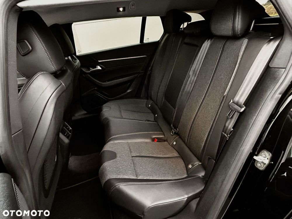 Peugeot 508 PureTech 180 EAT8 Allure Pack - 21