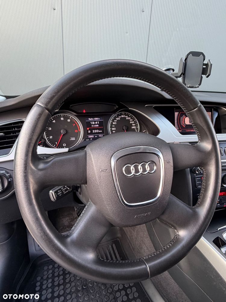 Audi A4 Avant 1.8 TFSI multitronic S line Sportpaket - 17