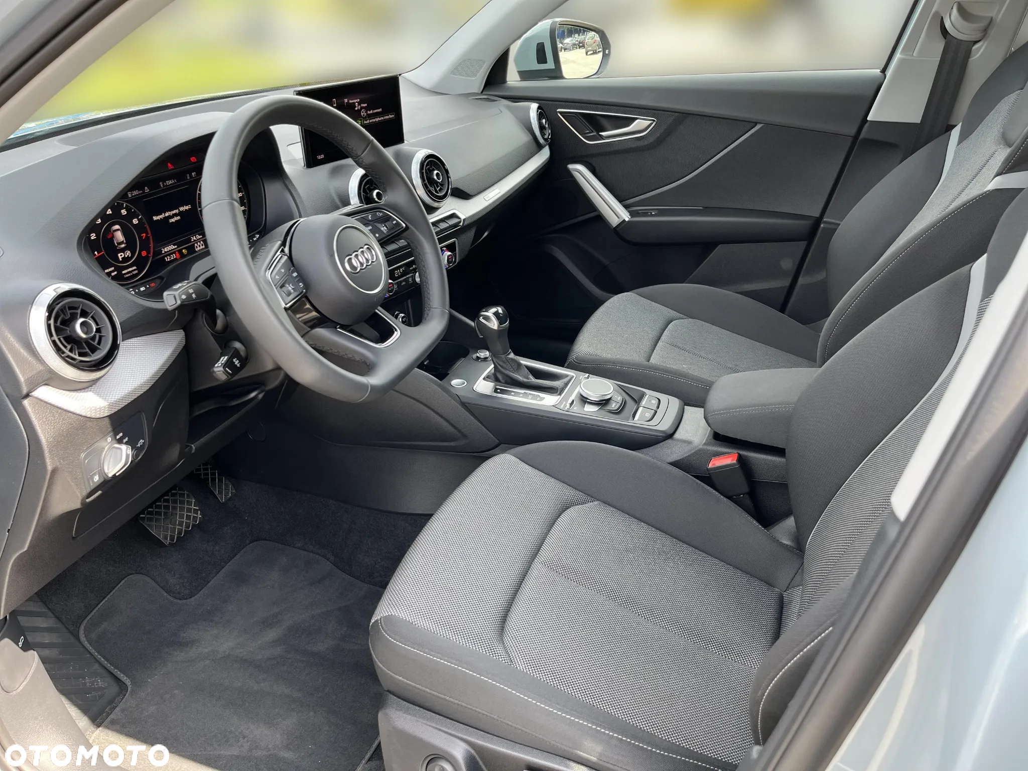 Audi Q2 35 TFSI Advanced S tronic - 9