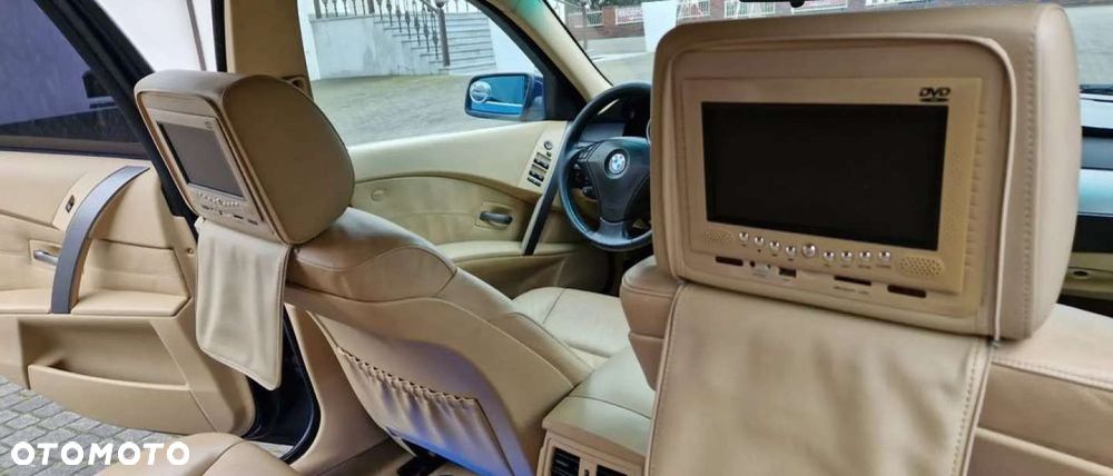 BMW Seria 5 - 35