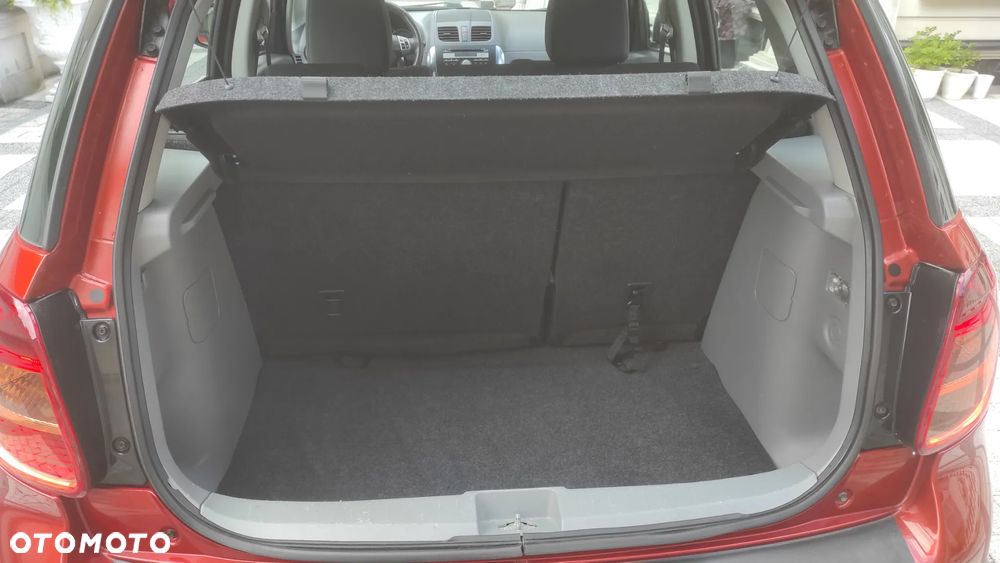 Suzuki SX4 - 17