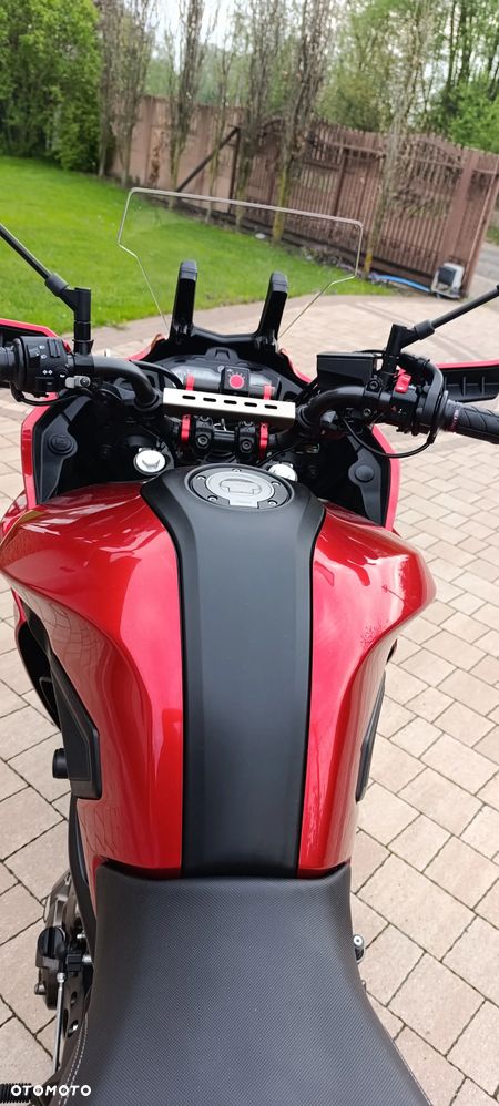 Yamaha MT - 11