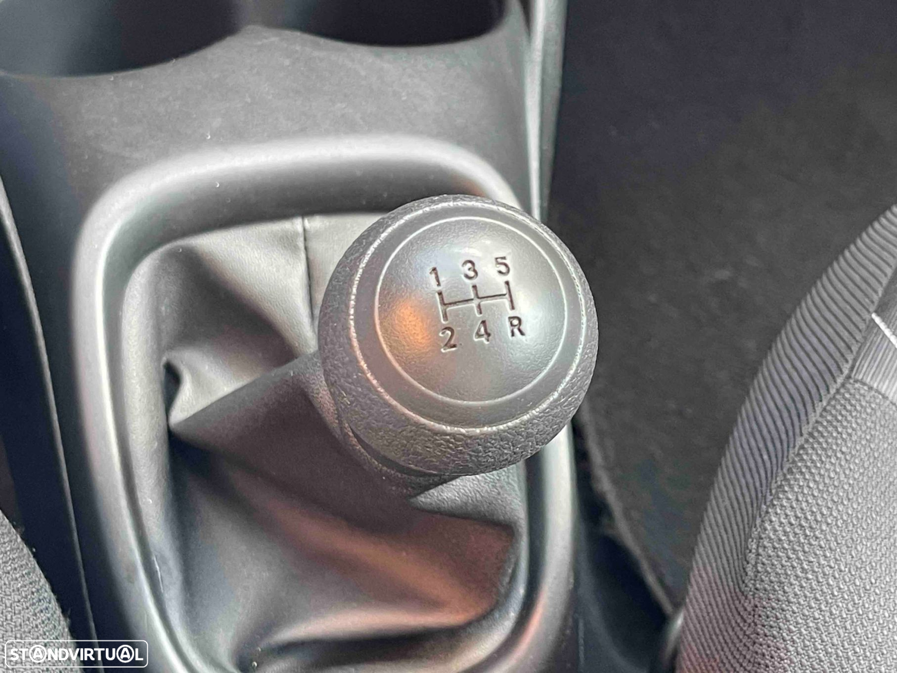 Peugeot 108 1.0 VTi Active - 42