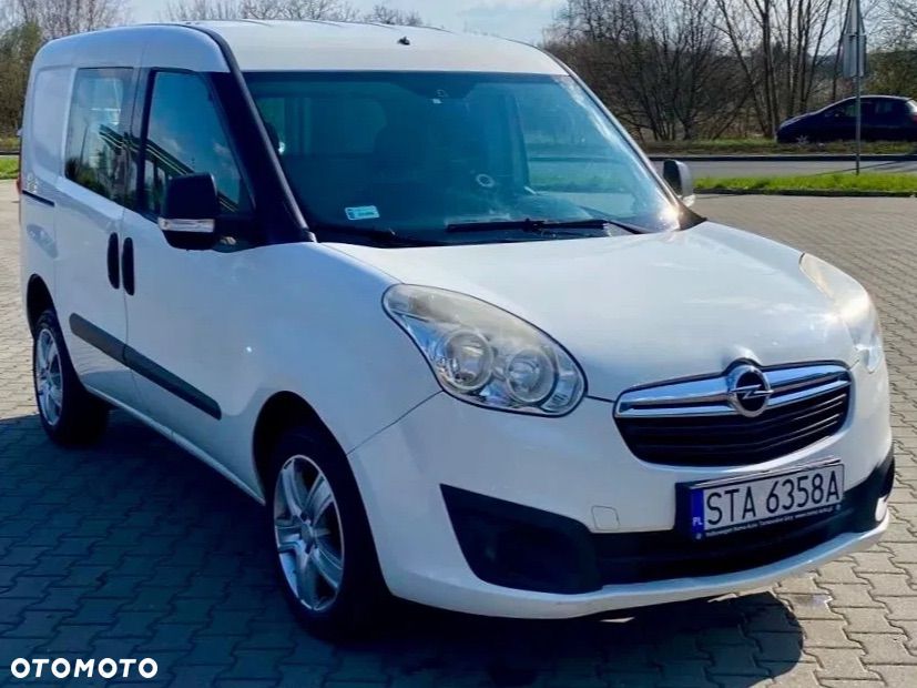 Opel Combo - 1