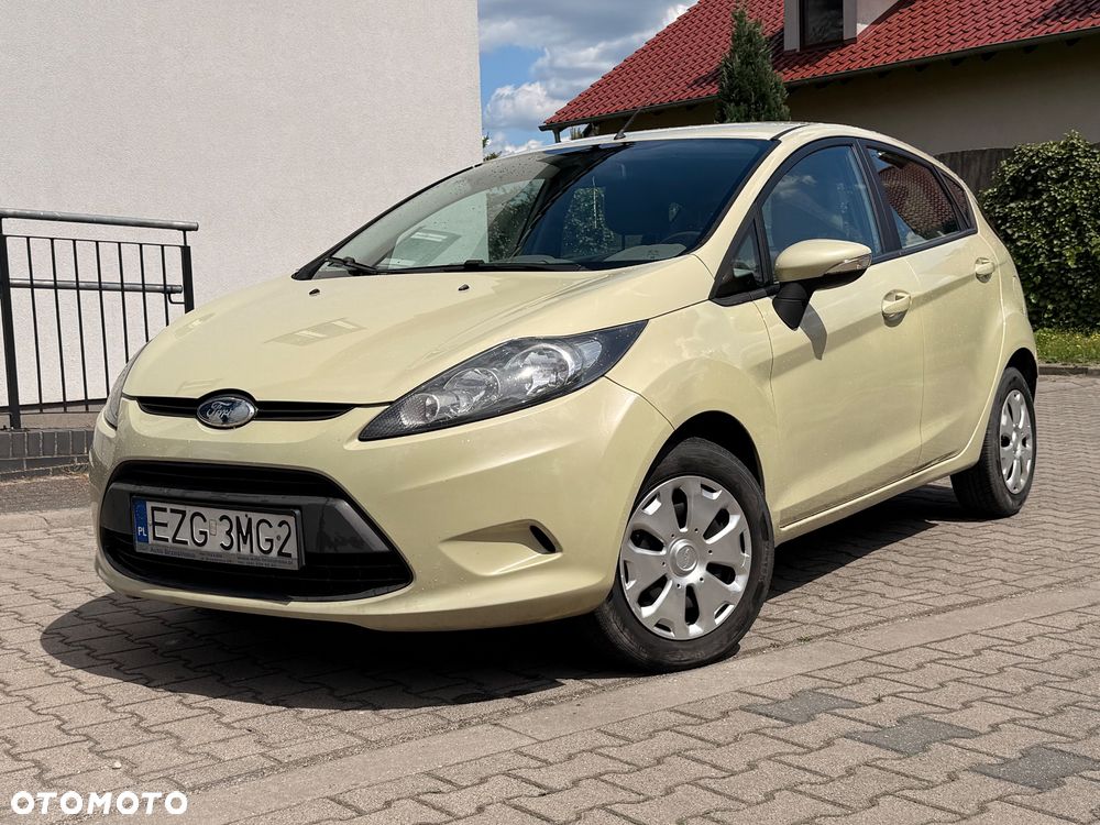 Ford Fiesta 1.25 Ambiente EU5 - 6