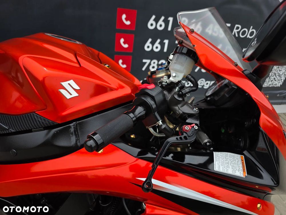 Suzuki GSX-R - 18