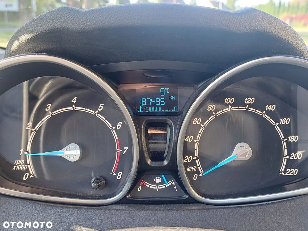 Ford Fiesta 1.0 EcoBoost Start-Stop ST-LINE - 11