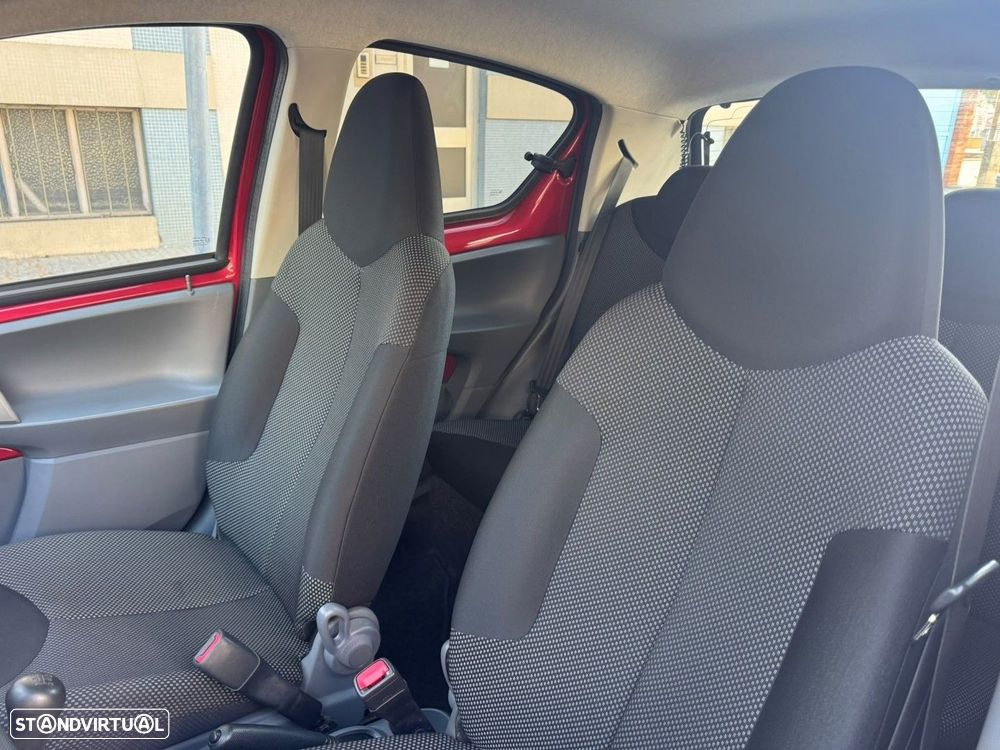 Toyota Aygo 1.0 X-Play+AC+X-Touch - 9