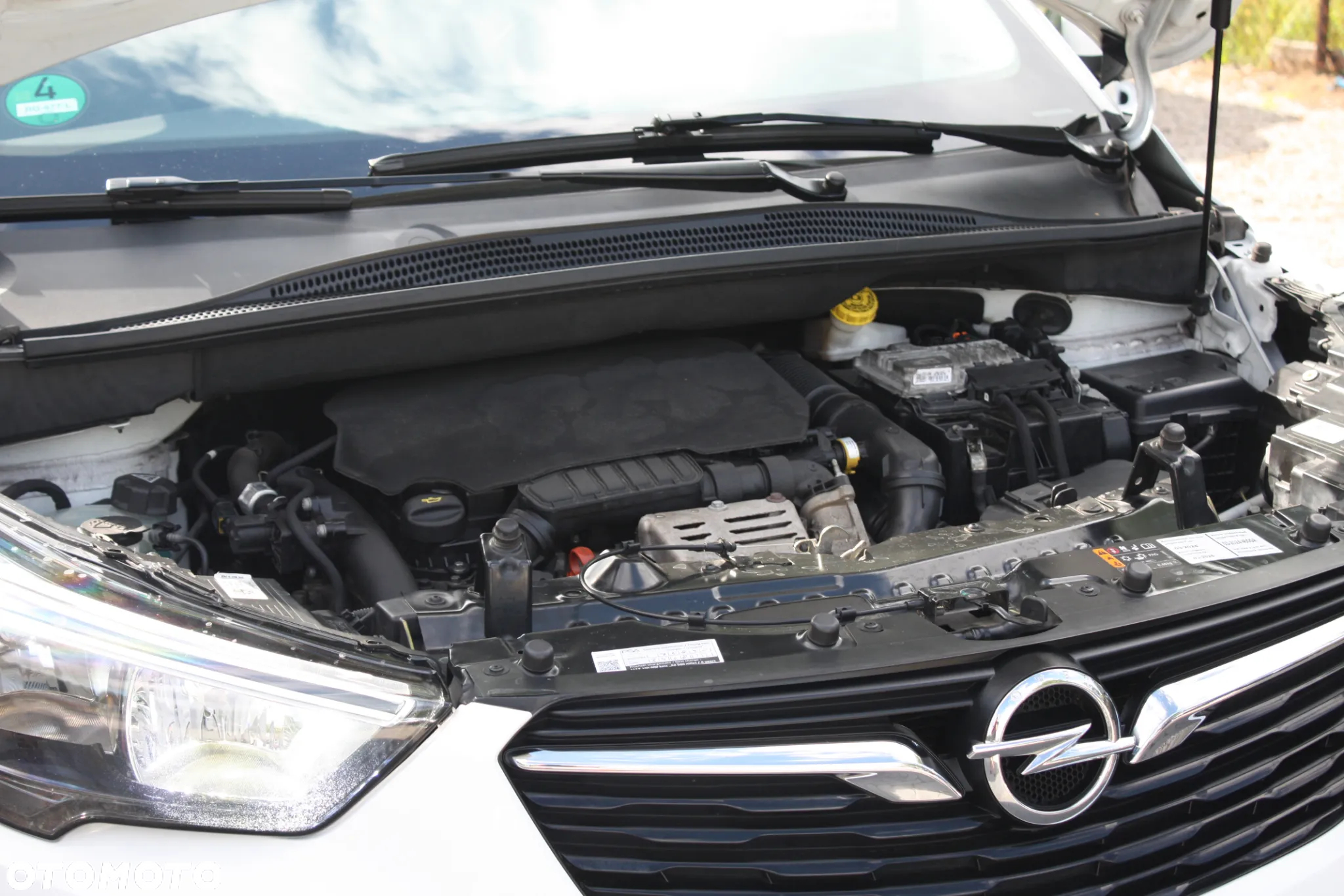 Opel Crossland X 1.2 T Edition S&S - 33