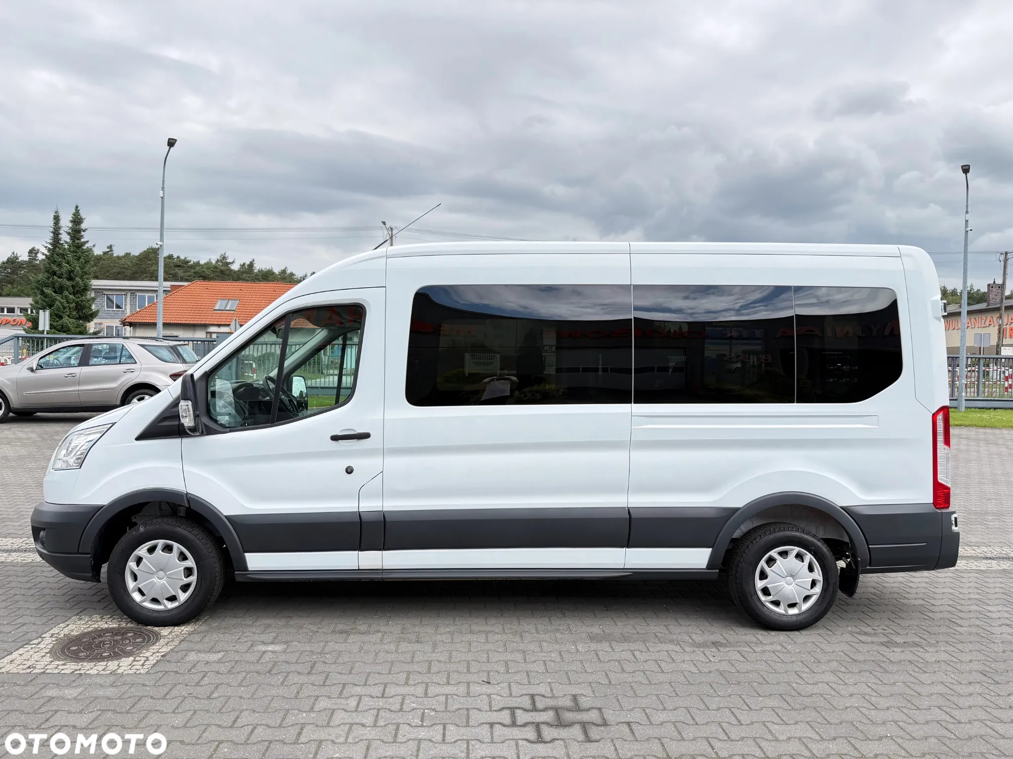 Ford Transit 350 L3H2 Ambiente - 2