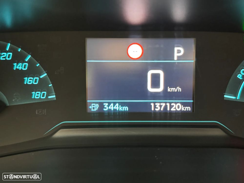 Peugeot e-208 50 kWh Active - 9