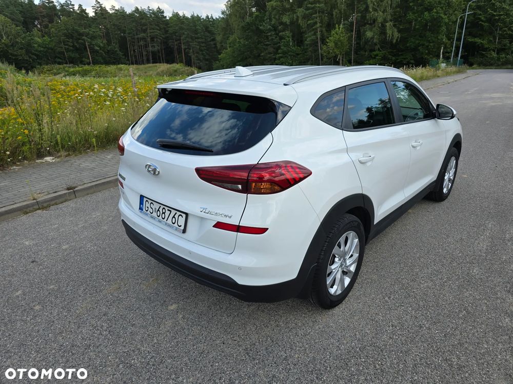 Hyundai Tucson 1.6 GDI BlueDrive Comfort 2WD - 11