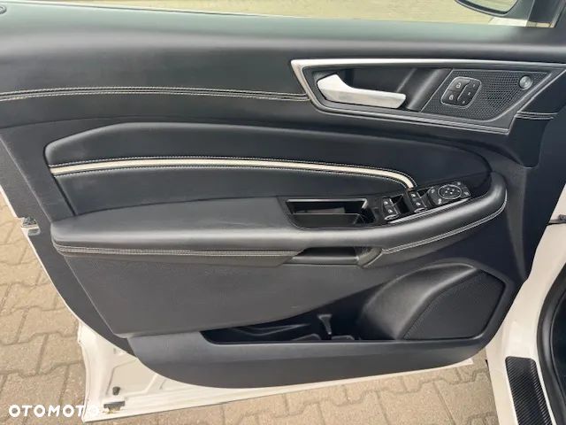 Ford Edge 2.0 EcoBlue Twin-Turbo 4WD Vignale - 10