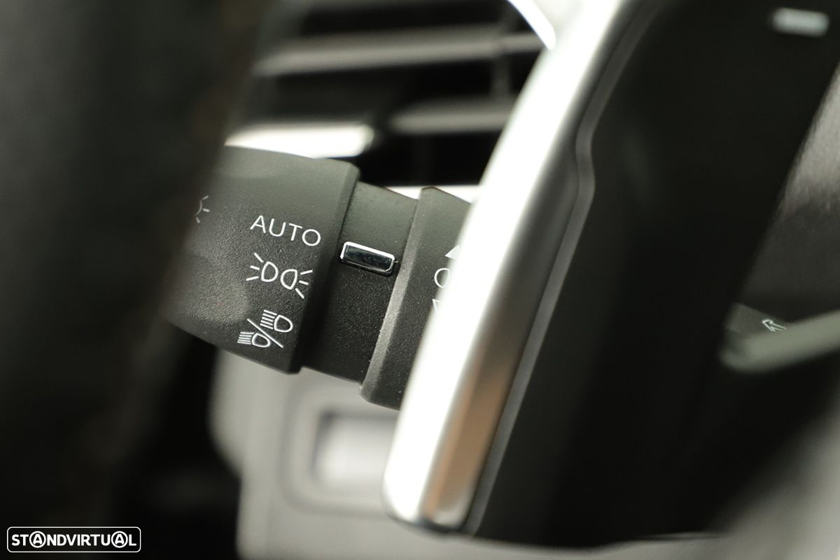 Peugeot 3008 1.2 PureTech GT EAT8 - 17