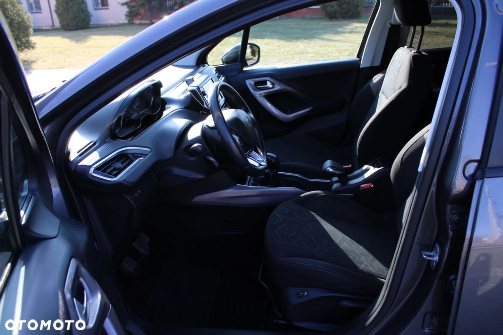 Peugeot 2008 1.2 VTi Allure - 18