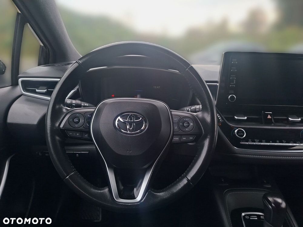 Toyota Corolla 1.8 Hybrid Comfort - 16