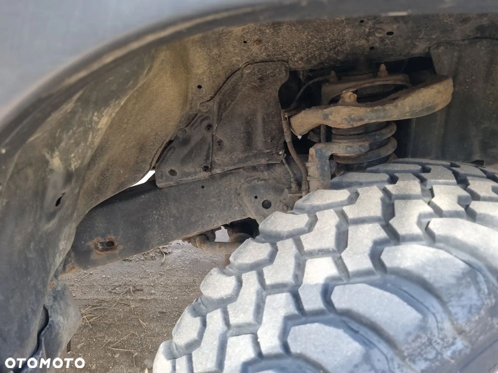 Toyota Land Cruiser - 25