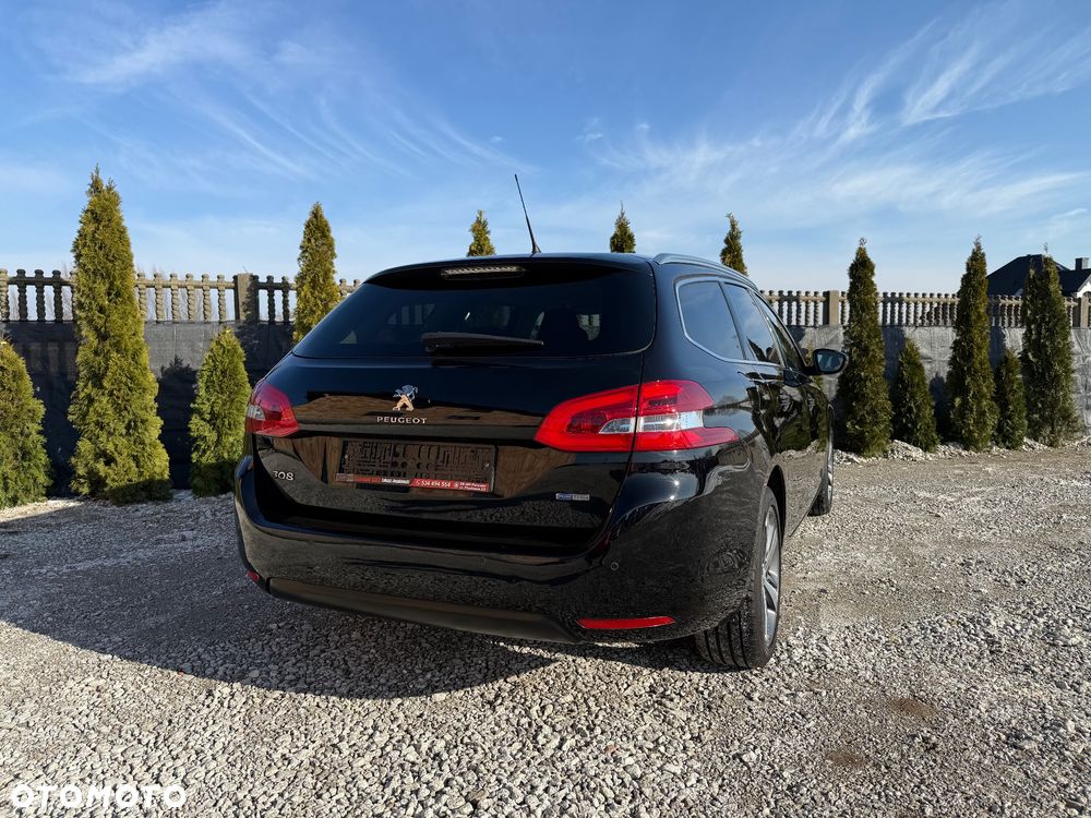 Peugeot 308 - 7
