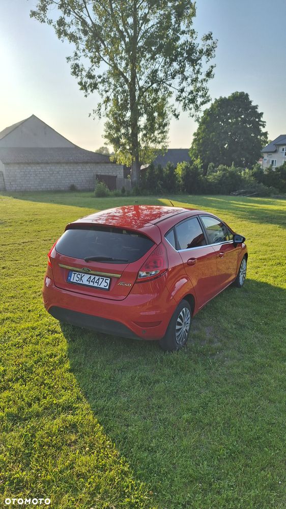 Ford Fiesta 1.4 Titanium - 2