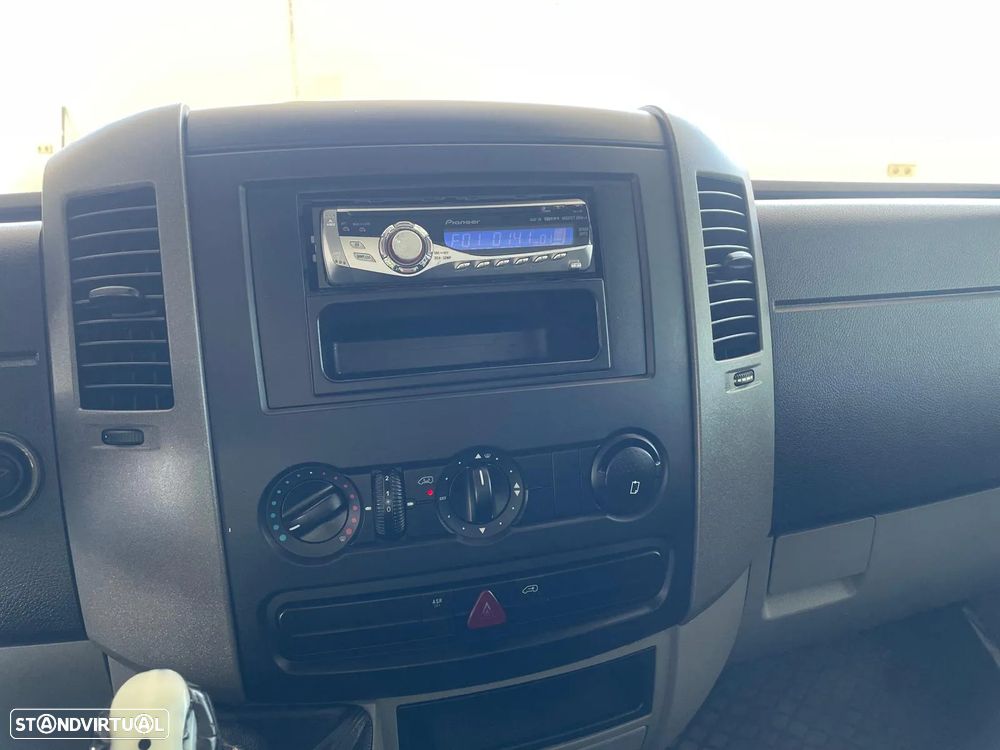 Mercedes-Benz Sprinter 314 CDI c/Caixa Frigorifica - 11