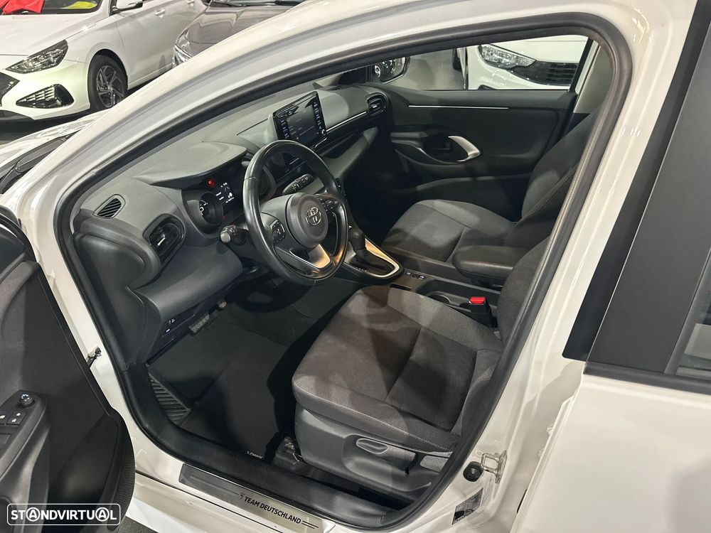 Toyota Yaris 1.5 HDF GR Sport - 8
