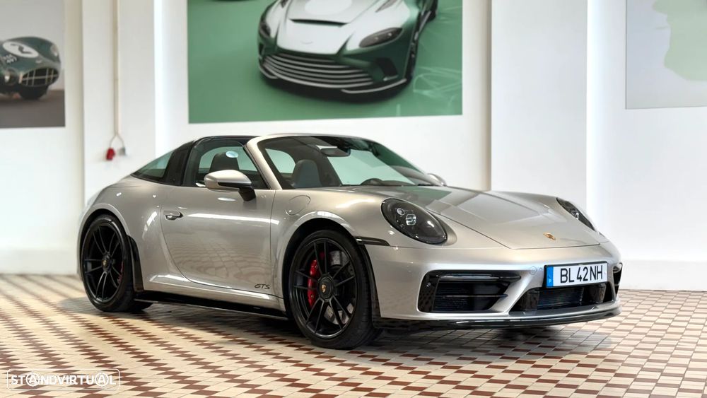 Porsche 911 (992) Targa 4 GTS PDK
