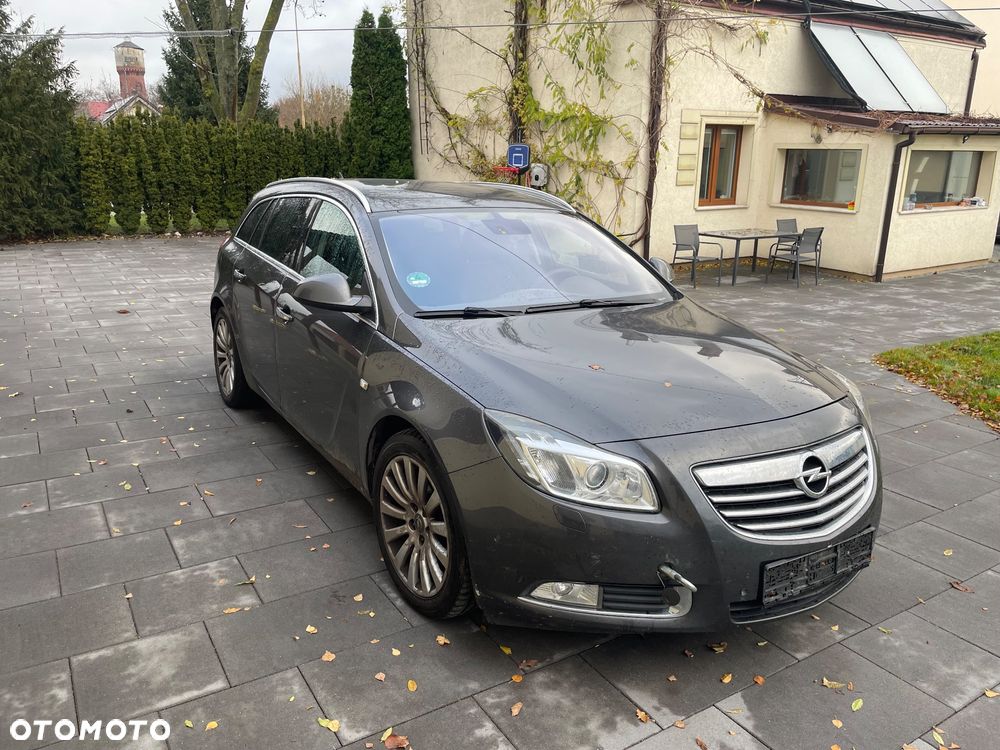 Opel Insignia - 1