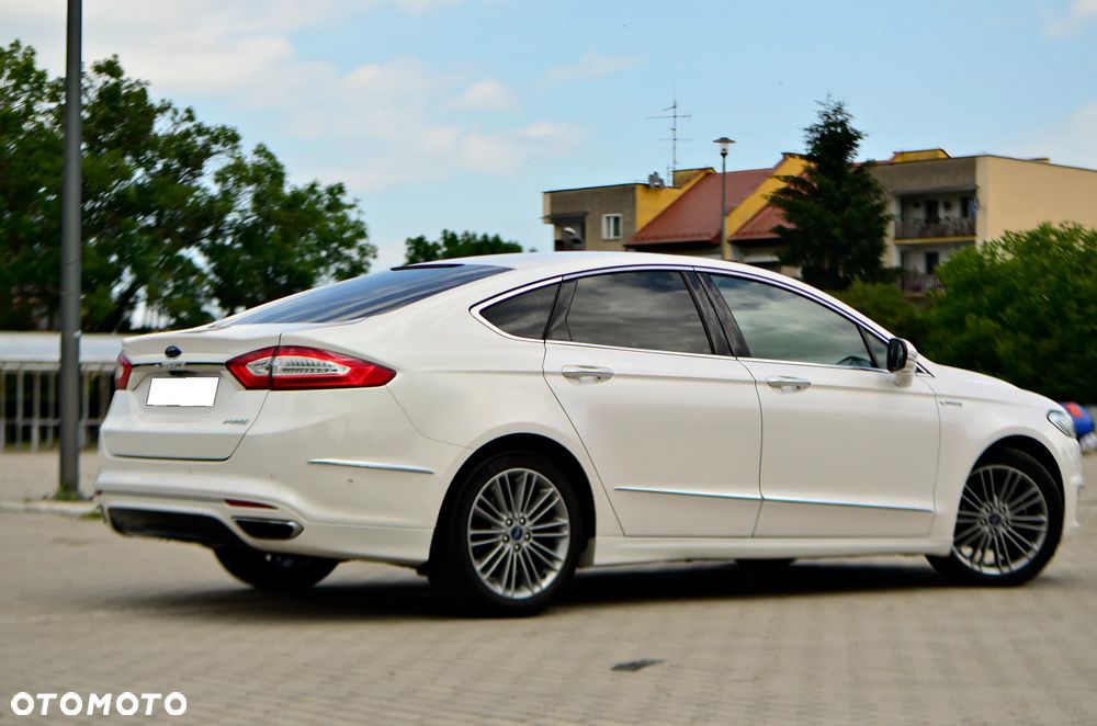 Ford Mondeo - 10