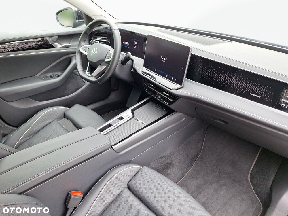 Volkswagen Passat - 9
