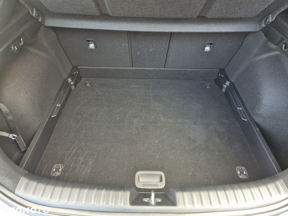 Kia XCeed 1.5 T-GDI M DCT - 19