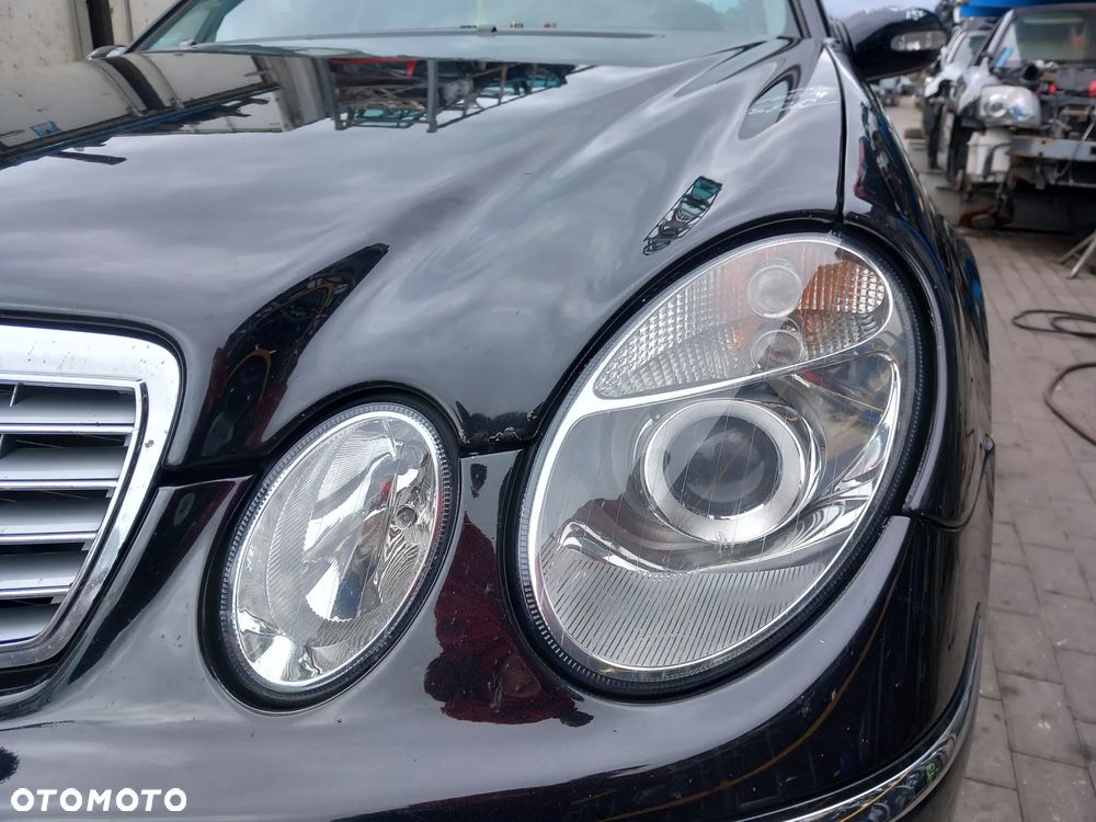 MERCEDES W211 LAMPA REFLEKTOR LEWA PRZEDNIA LEWY PRZÓD - 1