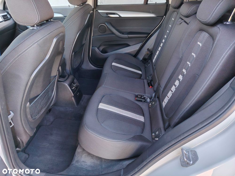BMW X1 - 8