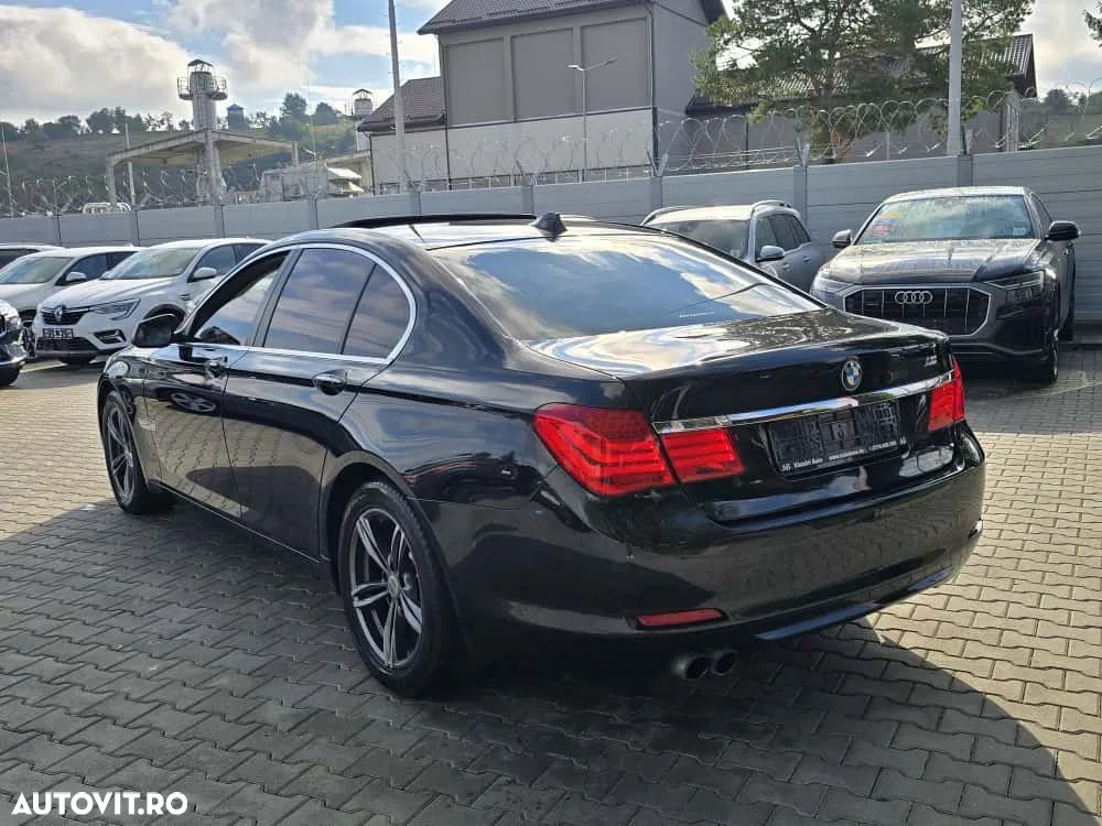 BMW Seria 7 730d Aut. - 3