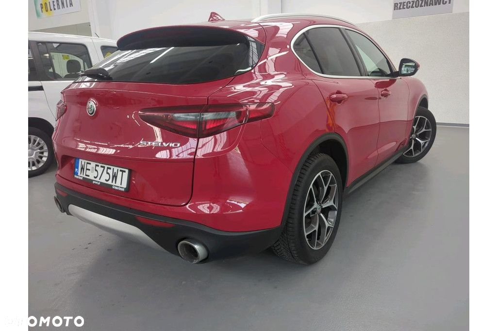 Alfa Romeo Stelvio 2.0 Turbo Super Q4 - 3