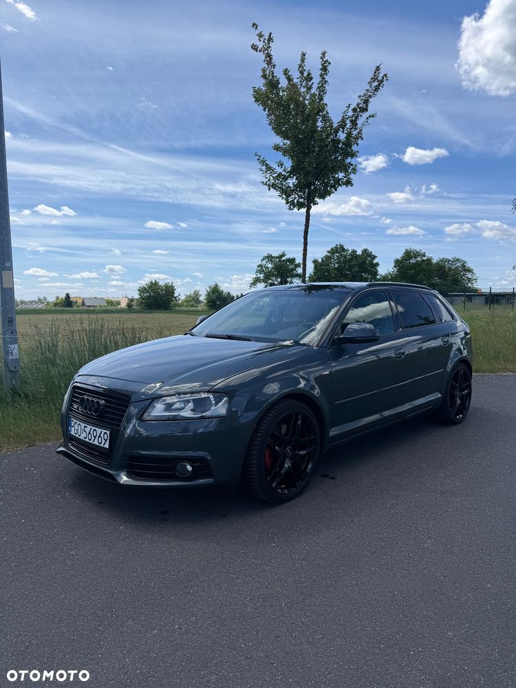 Audi A3 Sportback 2.0 TDI DPF quattro S line Sportpaket plus - 5