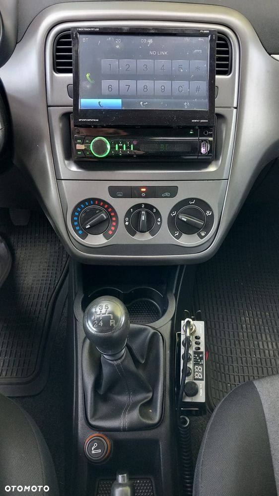 Fiat Punto 1.4 Easy S&S - 30