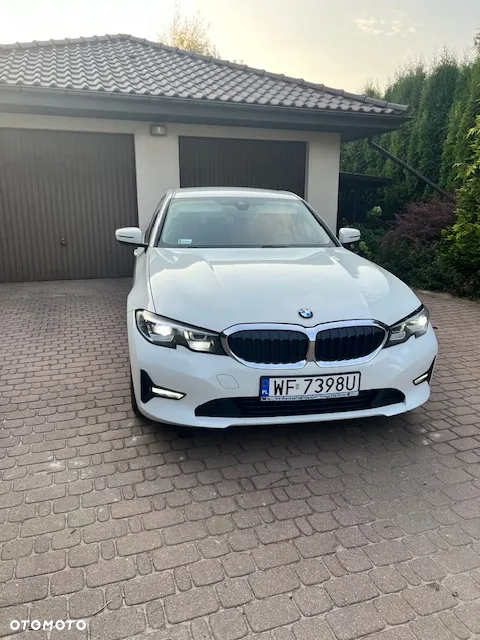BMW Seria 3 320i - 3