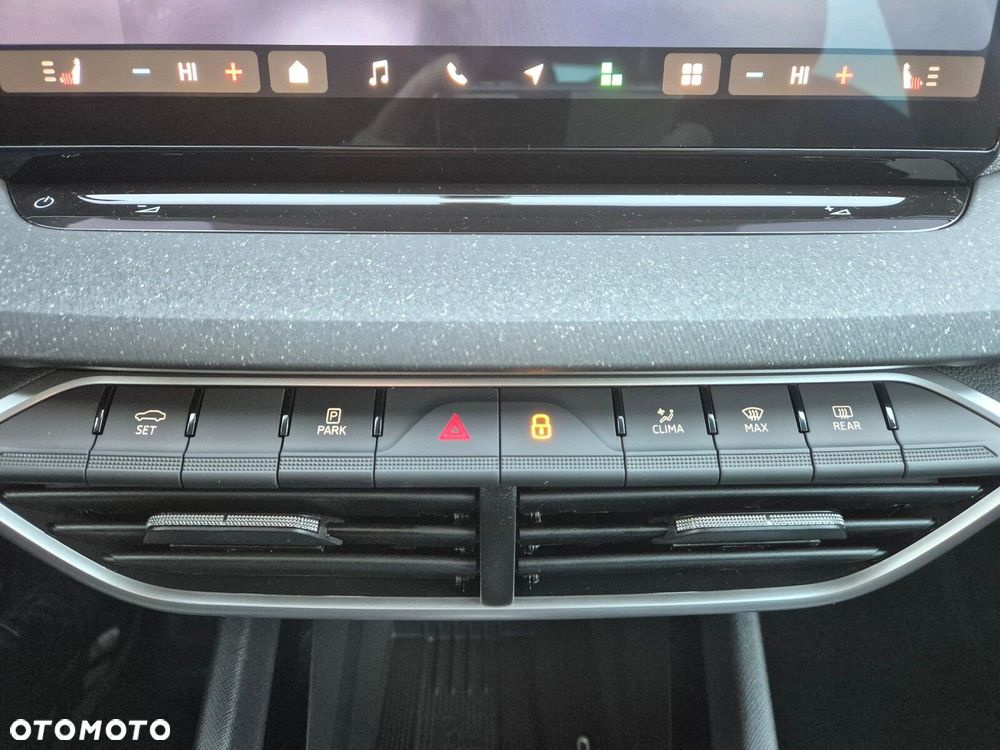 Skoda Octavia 2.0 TDI Selection DSG - 30