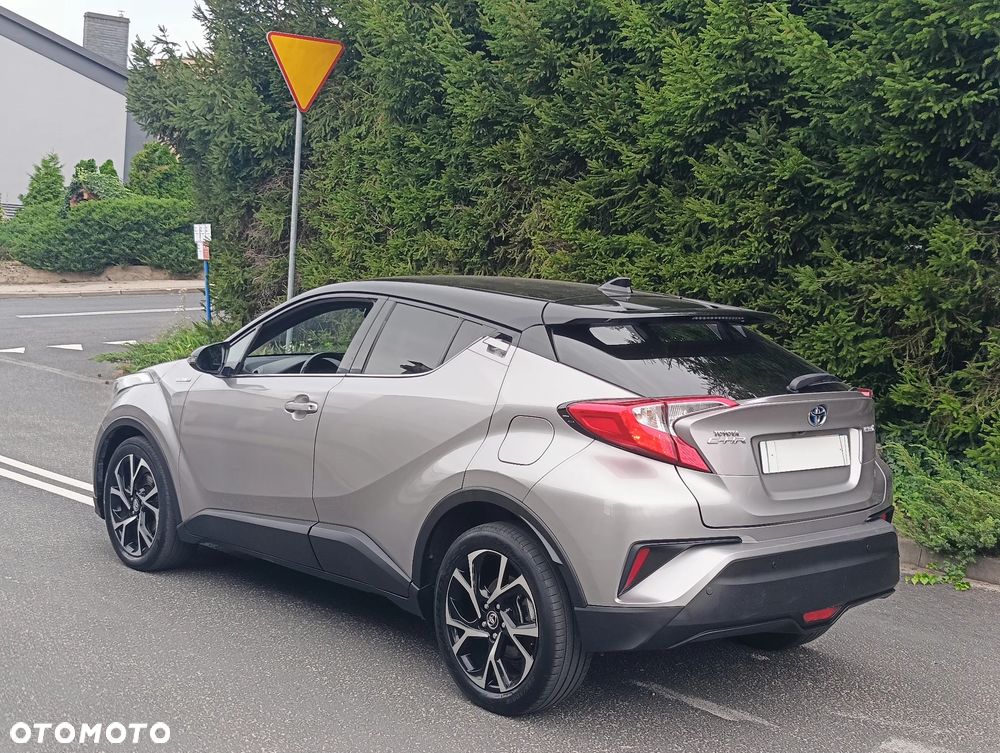 Toyota C-HR Business-Edition - 22