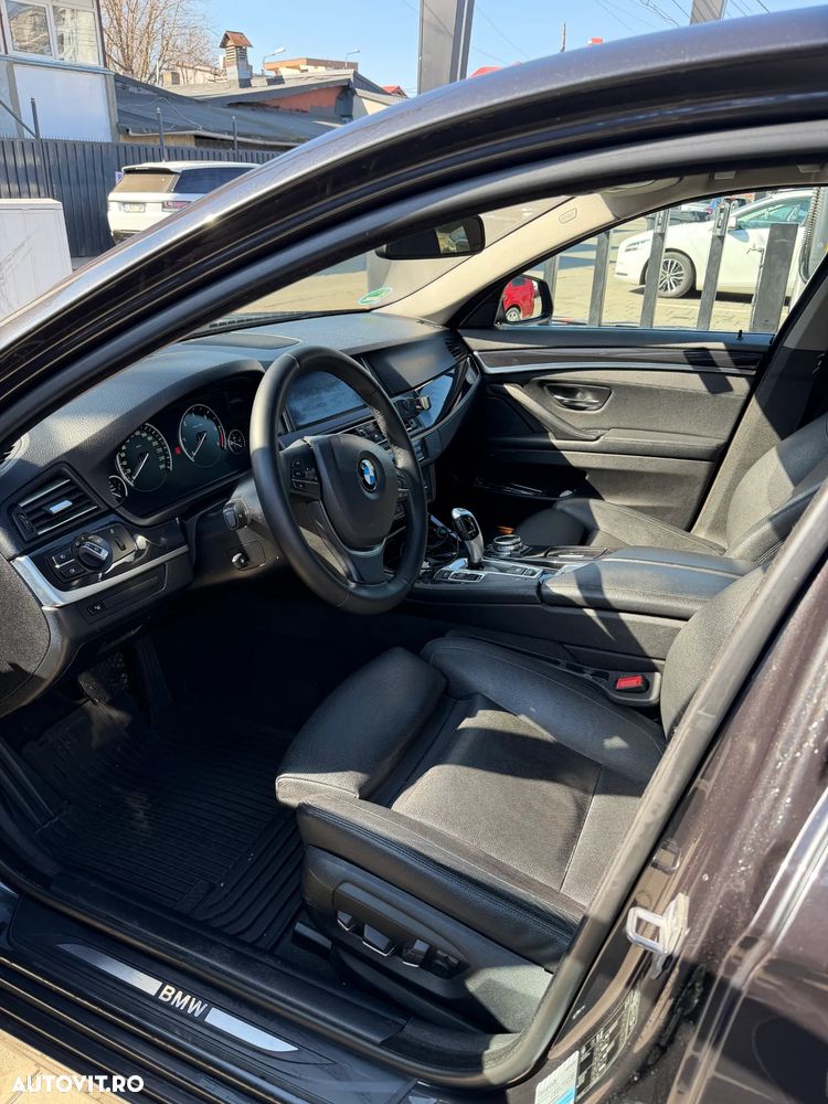 BMW Seria 5 520d Aut. - 4