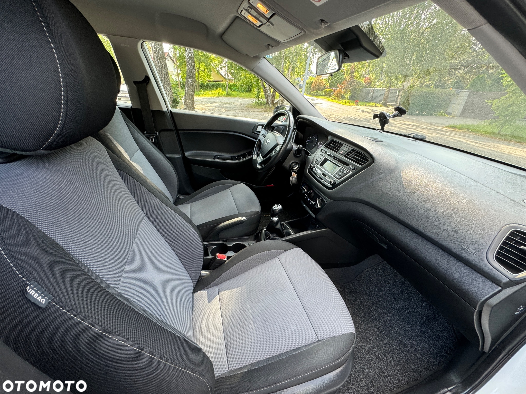 Hyundai i20 1.2 BlueDrive Elegant - 6