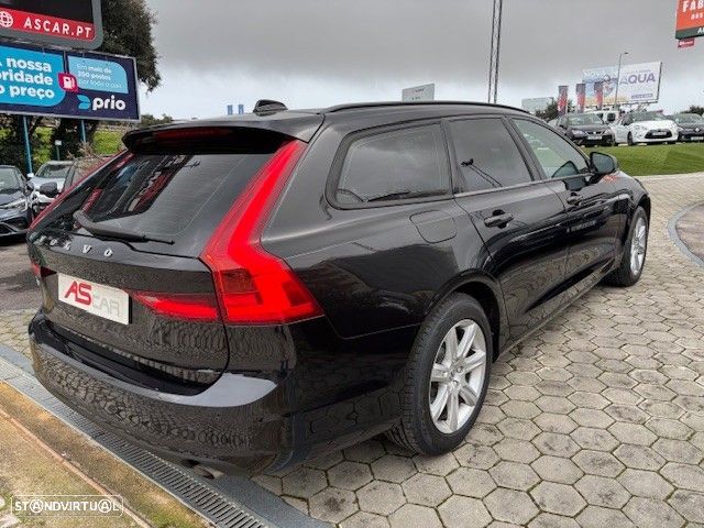 Volvo V90 D3 Kinetic - 26
