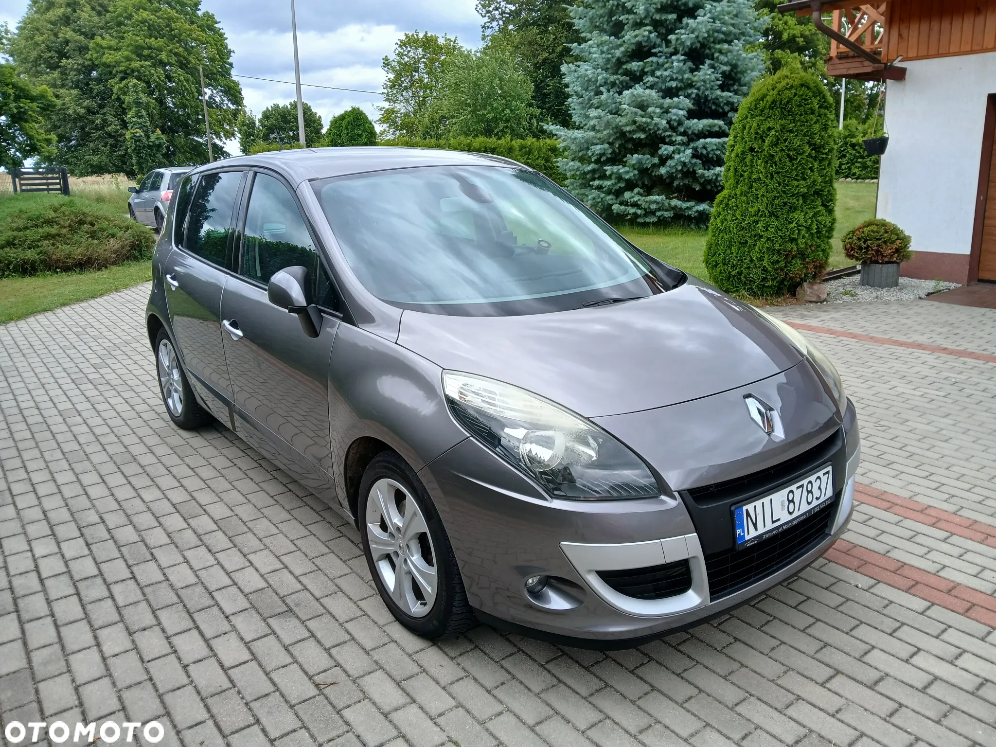 Renault Scenic 1.9 dCi Alize - 2
